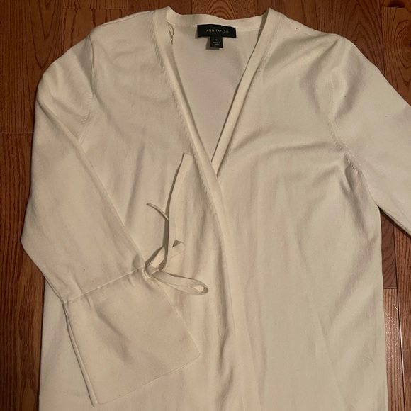Ann Taylor Cardigan - Picture 2 of 2